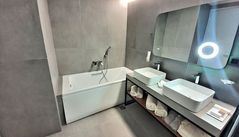 5* Aeifos Boutique Hotel